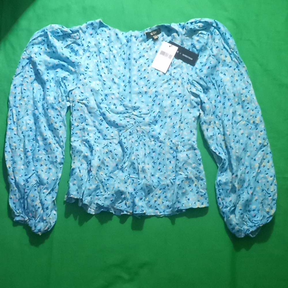 Nwt blouse
